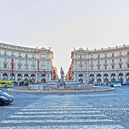 44 Appartamento Nel Centro Di Roma Via Nazionale Exterior photo